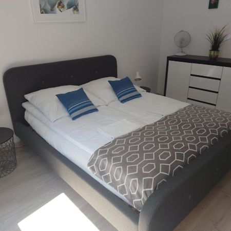 Mak Apartment Grobla - Free Parking - 3 Rooms Danzica Esterno foto