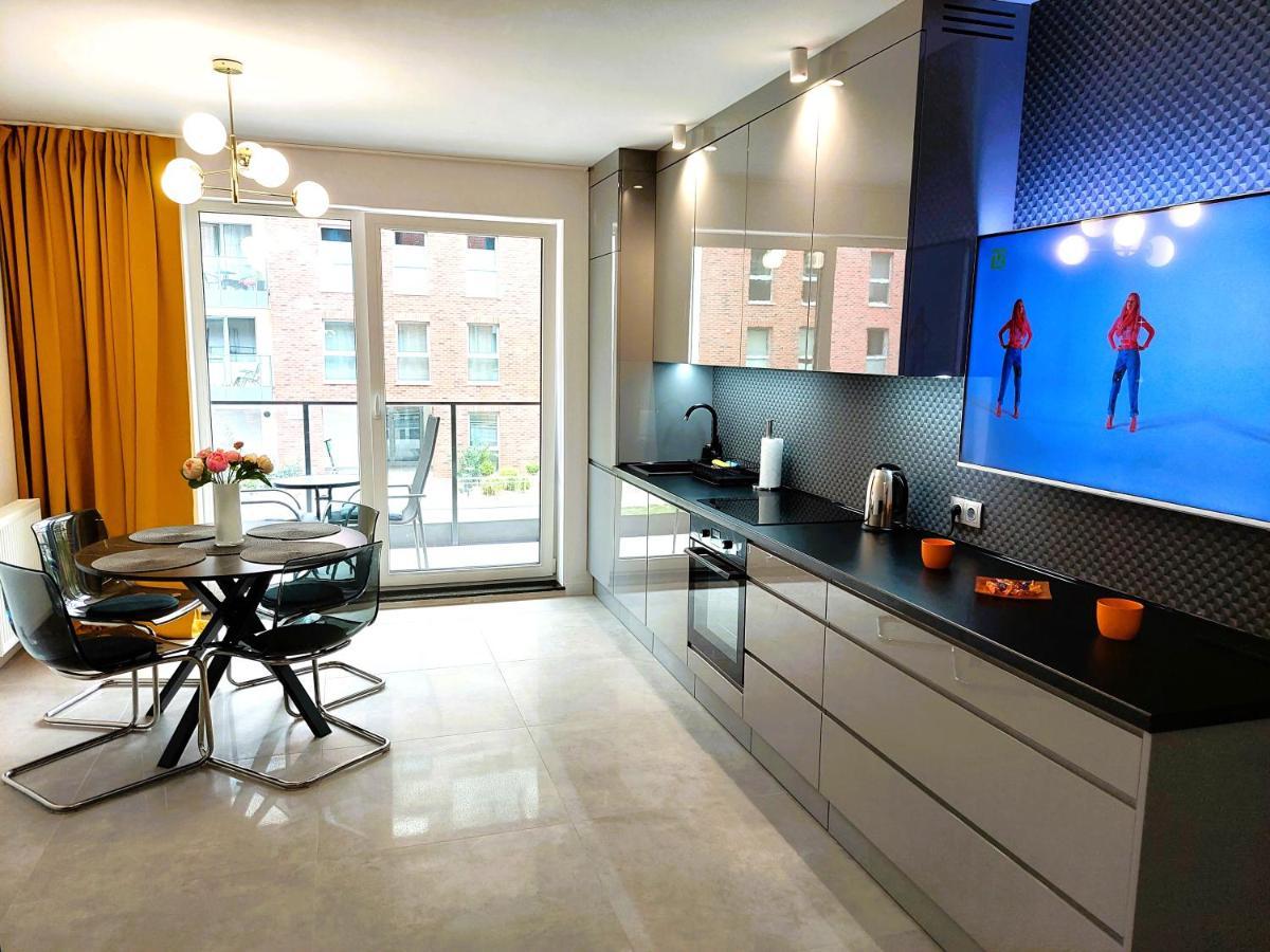 Mak Apartment Grobla - Free Parking - 3 Rooms Danzica Esterno foto